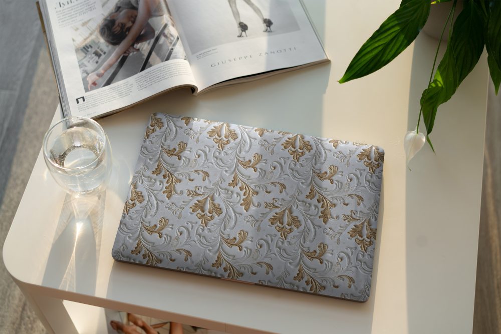 Alternative view of Laptop Skin | Arabesque 31