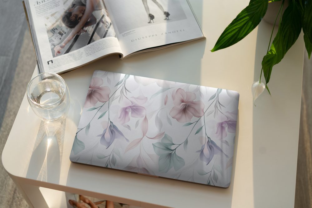 Alternative view of Laptop Skin | Floral 60